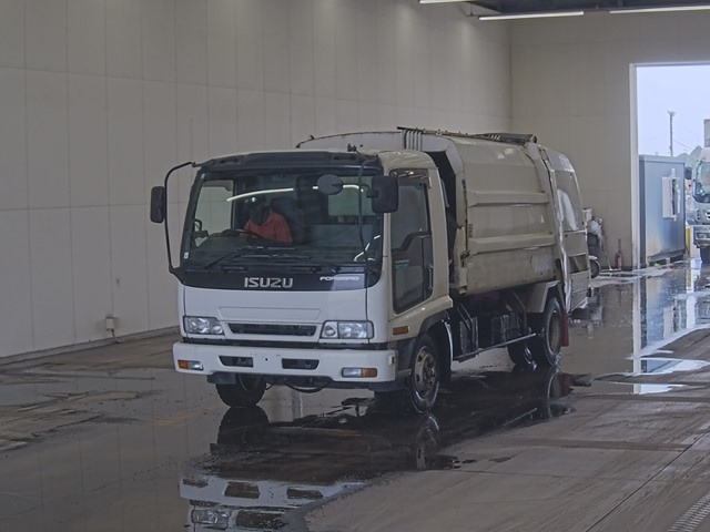 ISUZU FORWARD