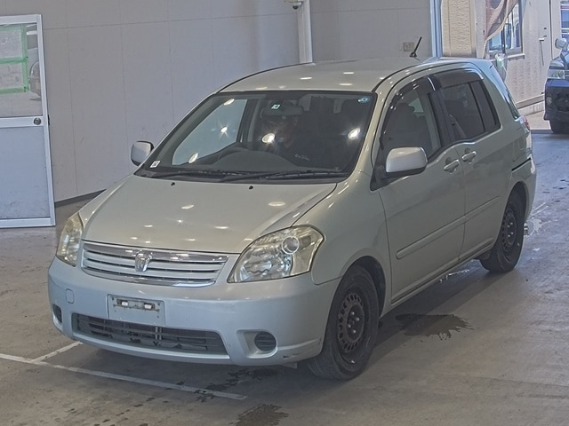 TOYOTA RAUM