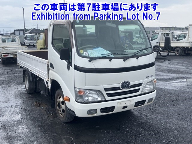 TOYOTA DYNA