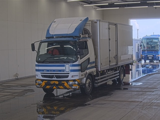 MITSUBISHI FUSO FIGHTER