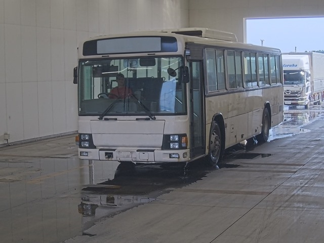 ISUZU ERGA