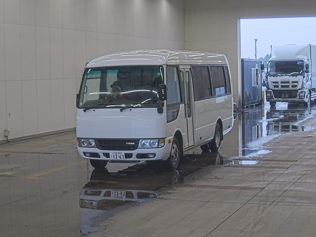 MITSUBISHI BUS