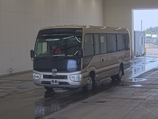 TOYOTA COASTER