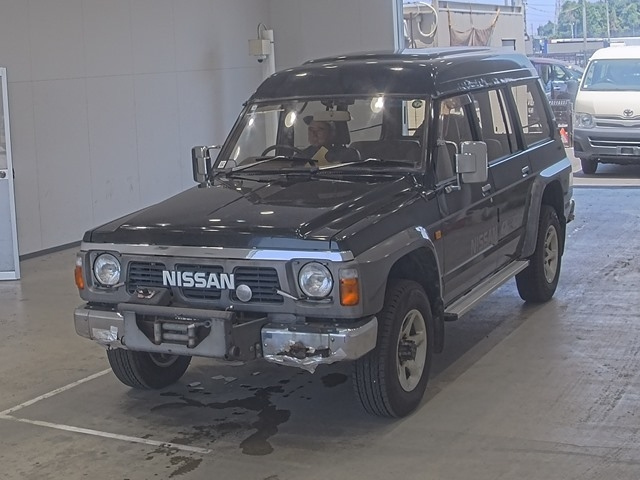NISSAN SAFARI