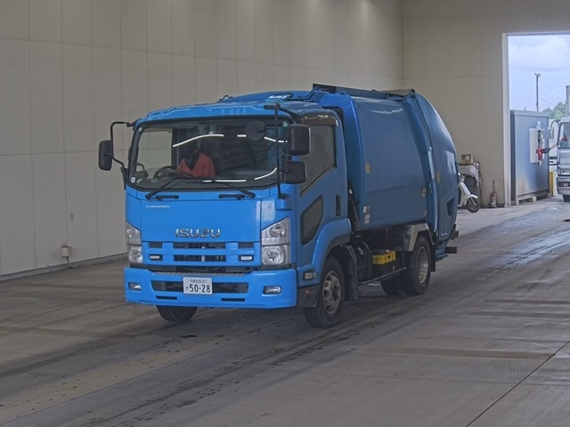 ISUZU FORWARD