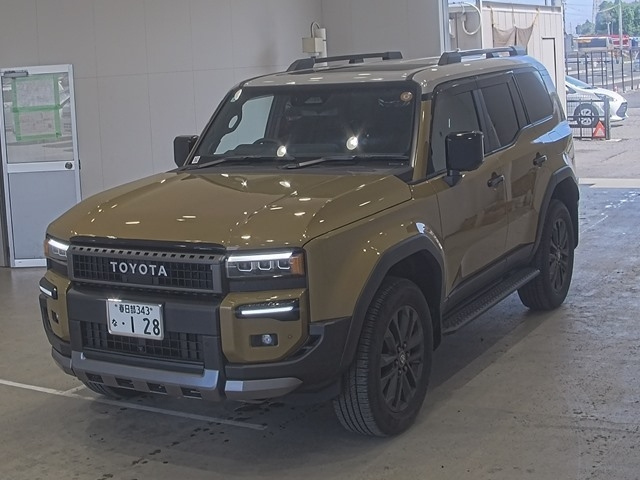 TOYOTA LAND CRUISER