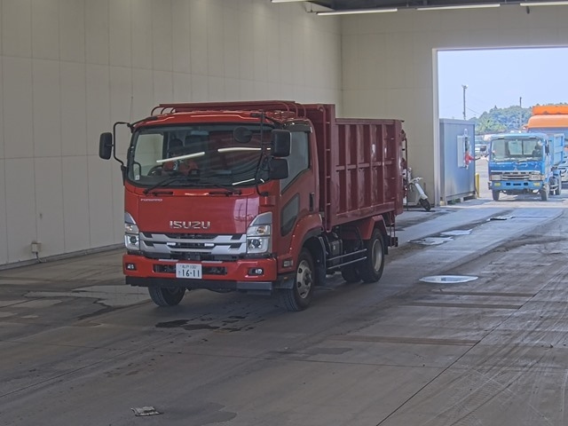 ISUZU FORWARD