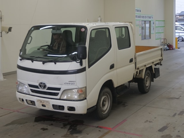 TOYOTA DYNA