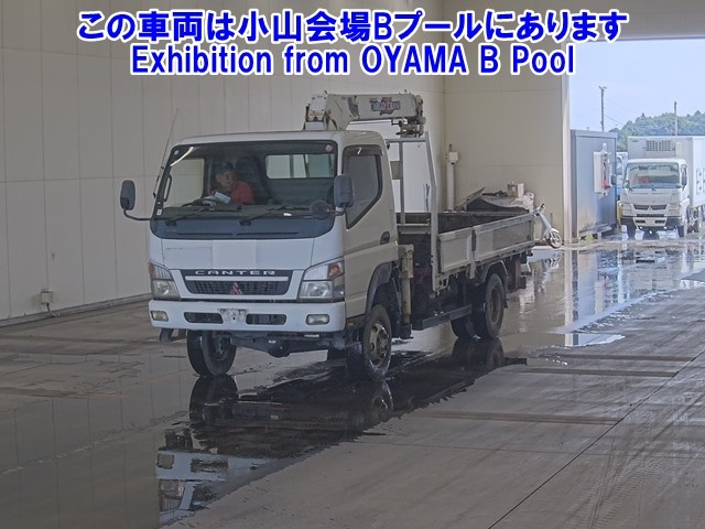 MITSUBISHI CANTER
