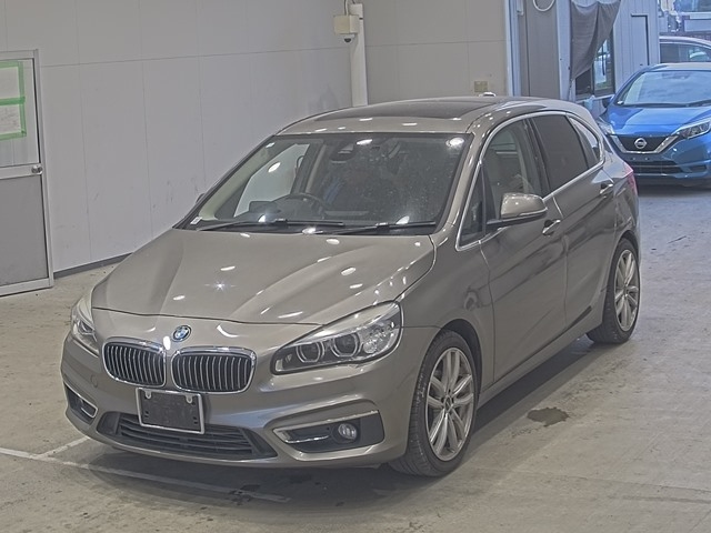 BMW 2 SERIES