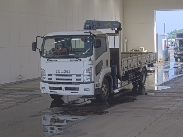 ISUZU FORWARD