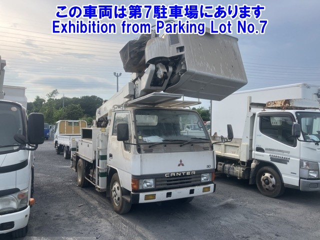 MITSUBISHI CANTER