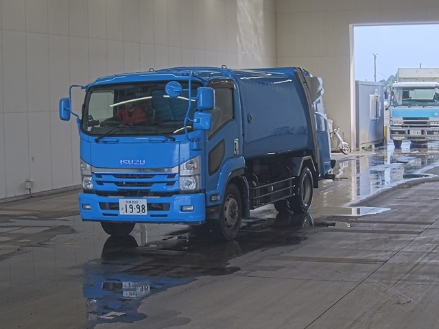ISUZU FORWARD