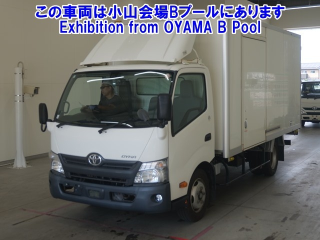TOYOTA DYNA