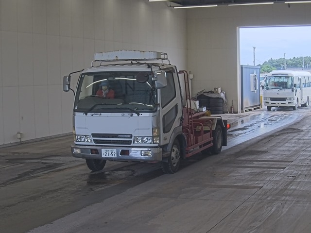 MITSUBISHI FUSO FIGHTER