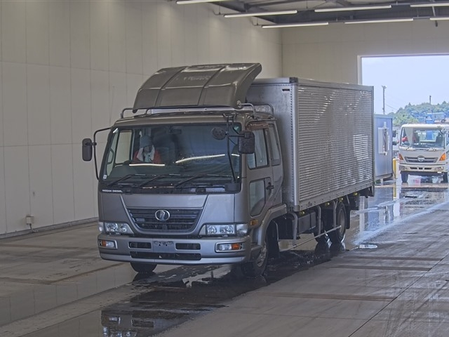 NISSAN CONDOR