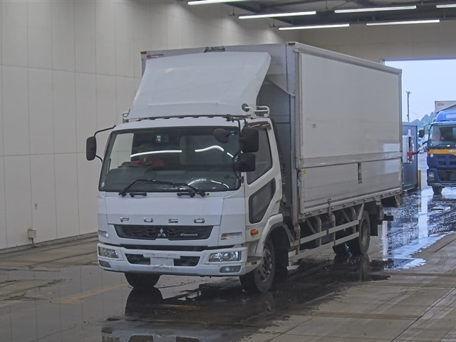 MITSUBISHI FUSO FIGHTER