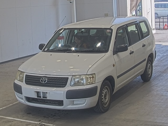 TOYOTA SUCCEED