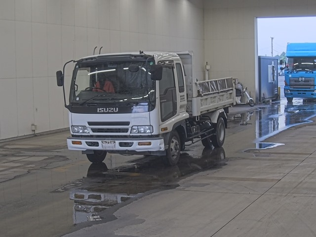 ISUZU FORWARD