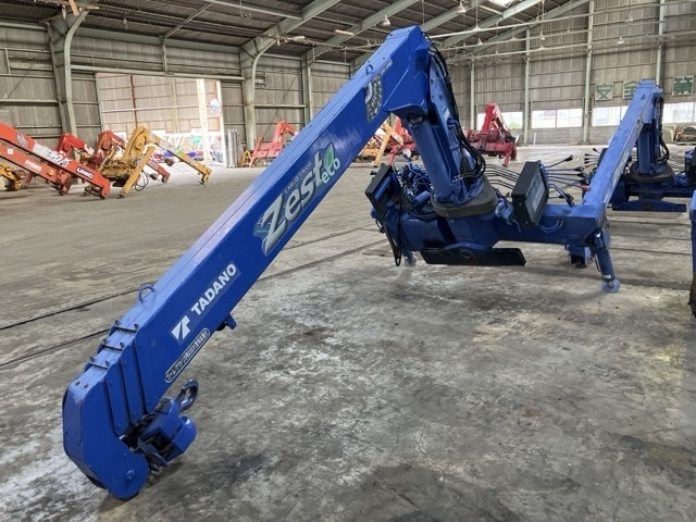 TADANO CRANE