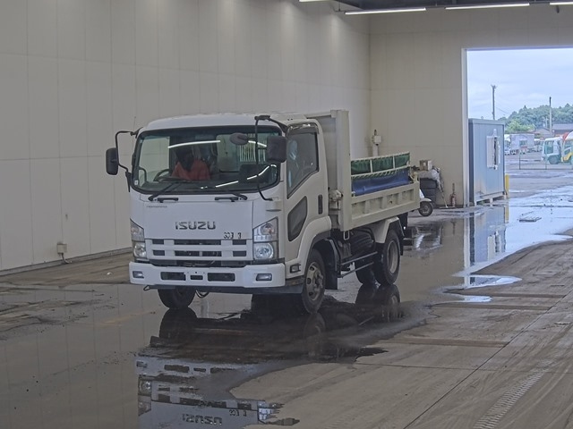 ISUZU FORWARD