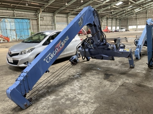 TADANO CRANE