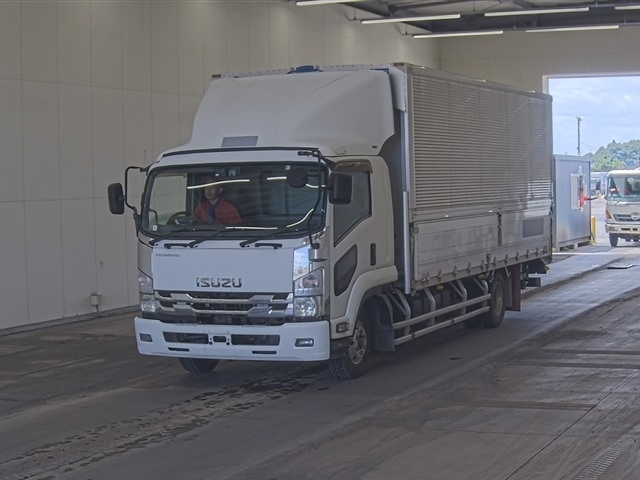 ISUZU FORWARD