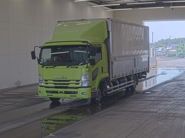 ISUZU FORWARD