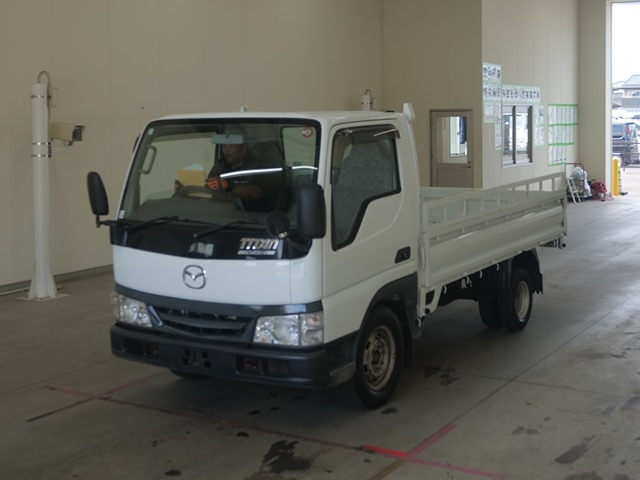 MAZDA TITAN