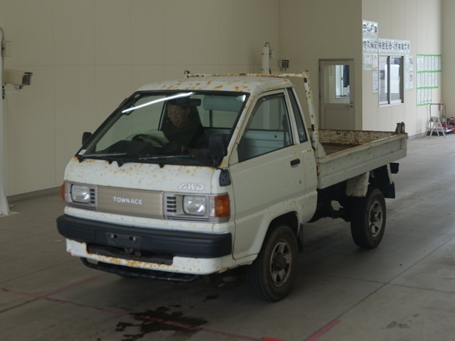 TOYOTA TOWN ACE TRUCK