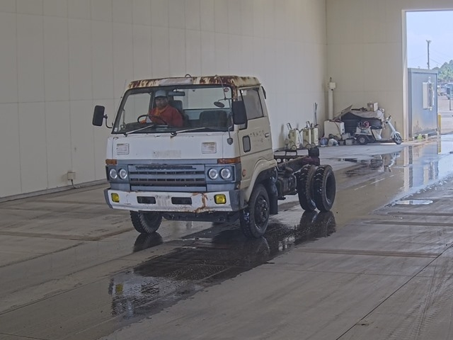 NISSAN UD SERIES