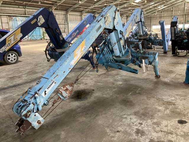 TADANO CRANE