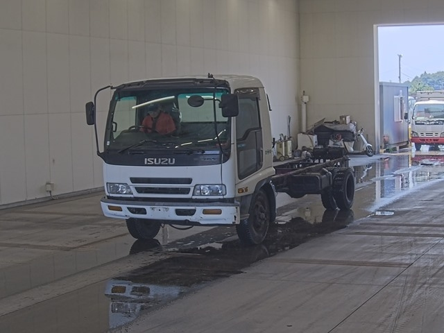 ISUZU FORWARD