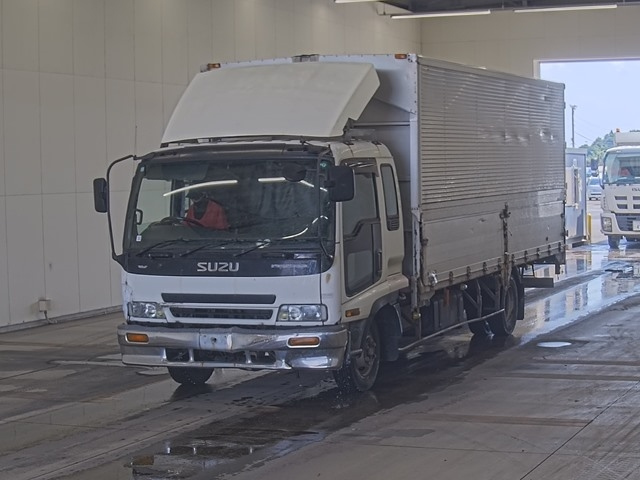 ISUZU FORWARD