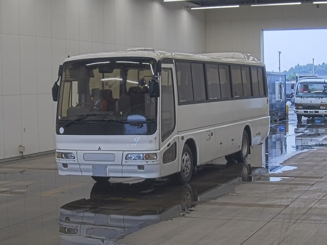 MITSUBISHI BUS