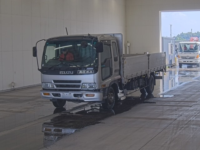 ISUZU FORWARD