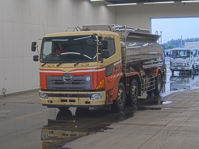 HINO TRUCK