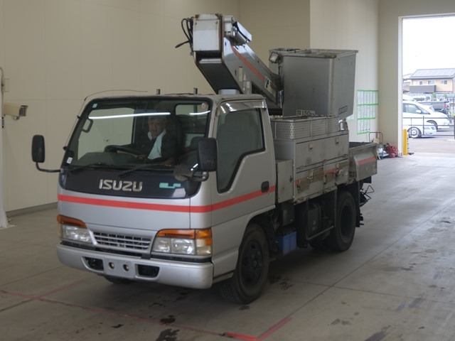 ISUZU ELF