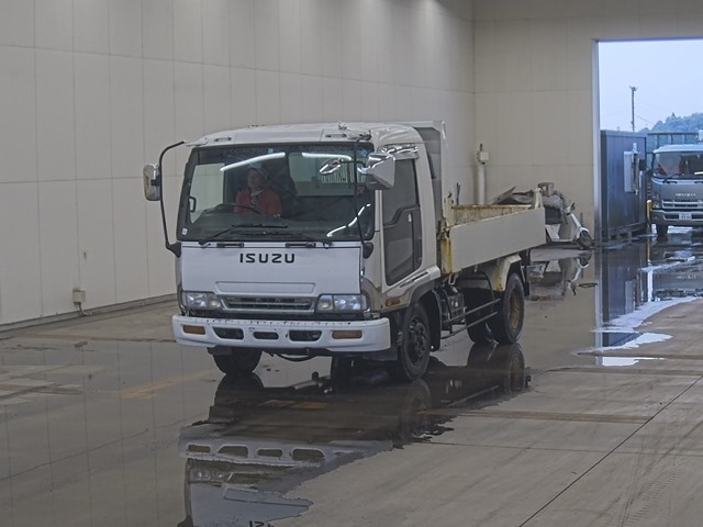 ISUZU FORWARD