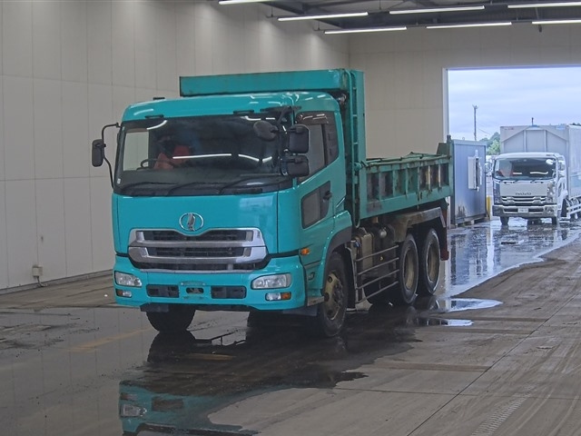 NISSAN TRUCK