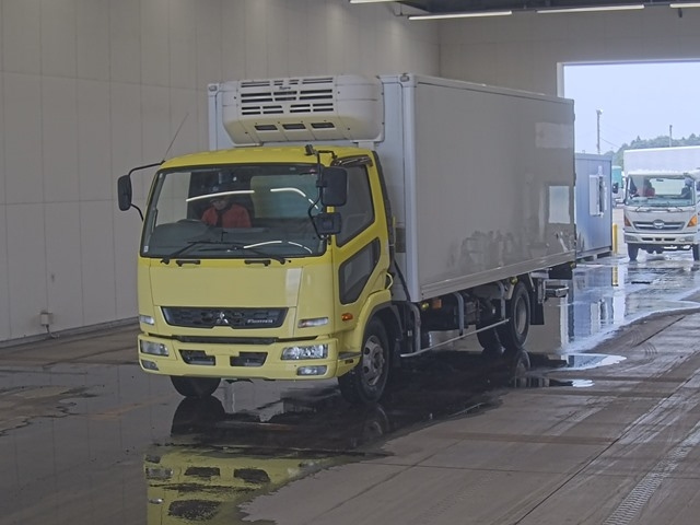 MITSUBISHI FUSO FIGHTER