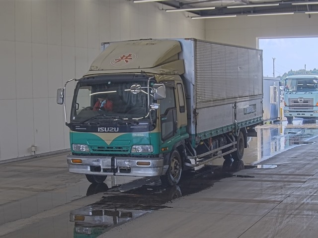ISUZU FORWARD