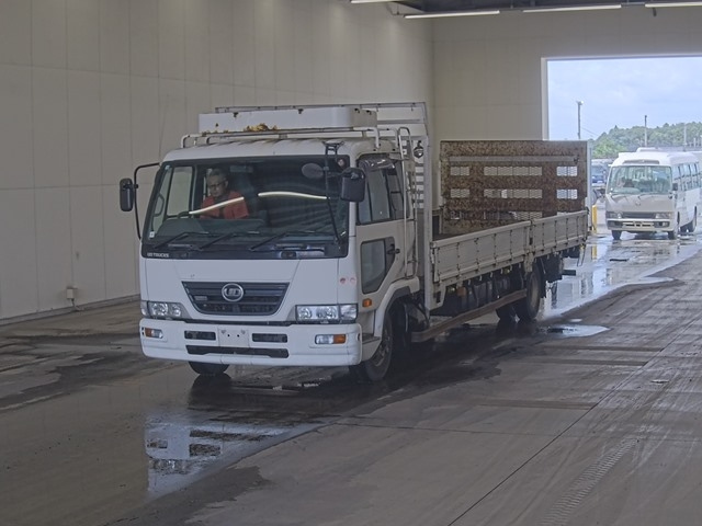 NISSAN UD SERIES