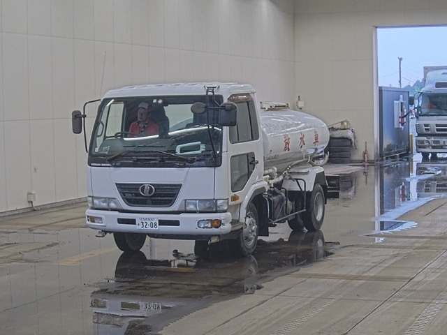 NISSAN TRUCK