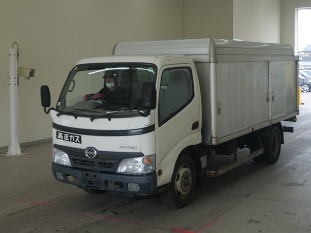 HINO DUTRO