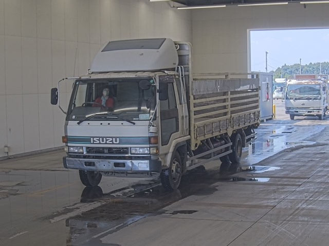 ISUZU FORWARD