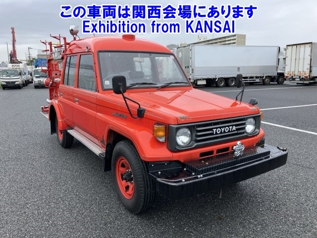 TOYOTA LAND CRUISER