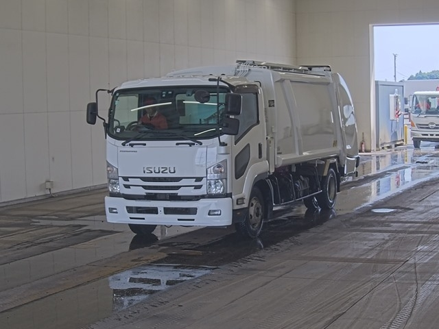ISUZU FORWARD