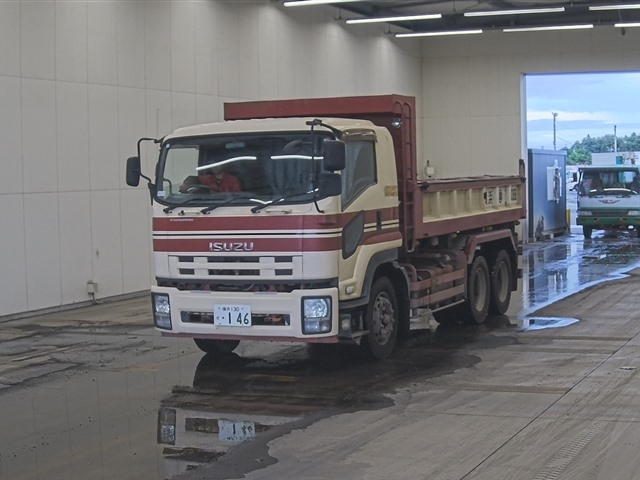 ISUZU FORWARD