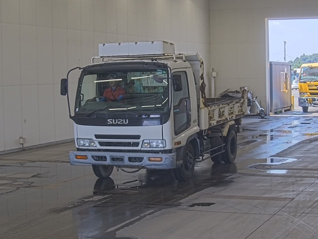 ISUZU FORWARD